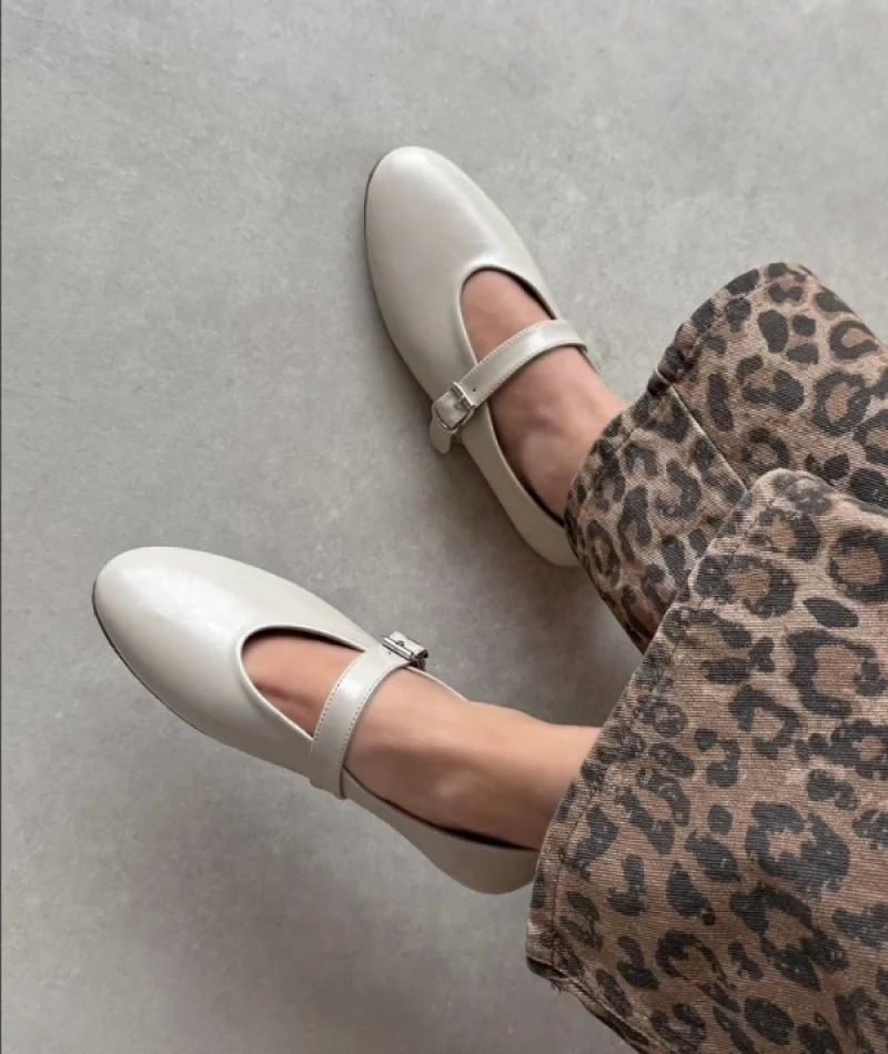 Jin Kadın Kırışık Deri Babet Bej