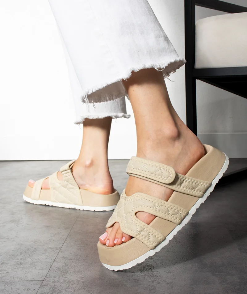 Kapitone Farmer Kadın Terlik Ev Dış Mekan – Bej