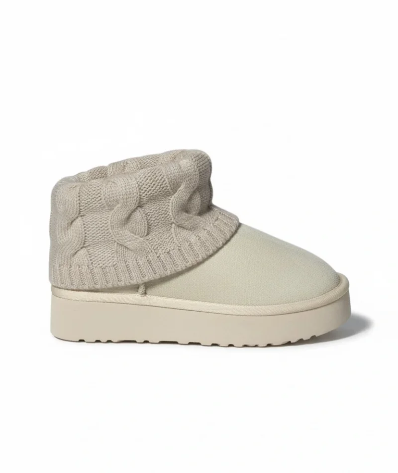 Kazaklı Süet Kalın Taban Kışlık İçi Kürklü Kadın Bot - Bej