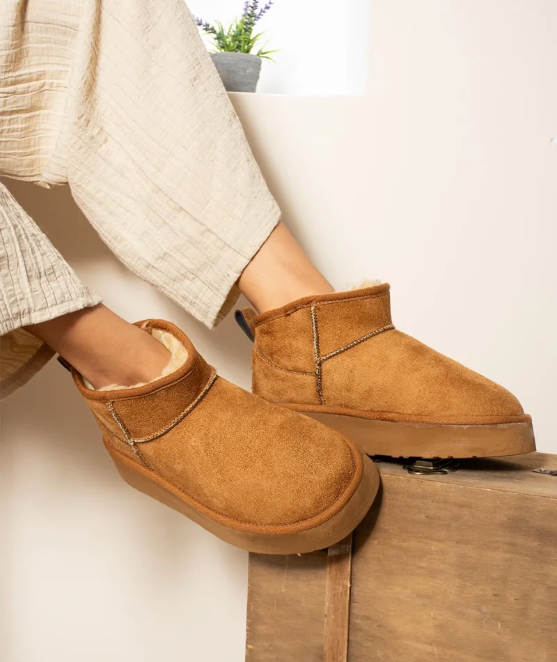 Yüksek Mini Classic Süet İçi Kürklü Kadın Bot - Taba