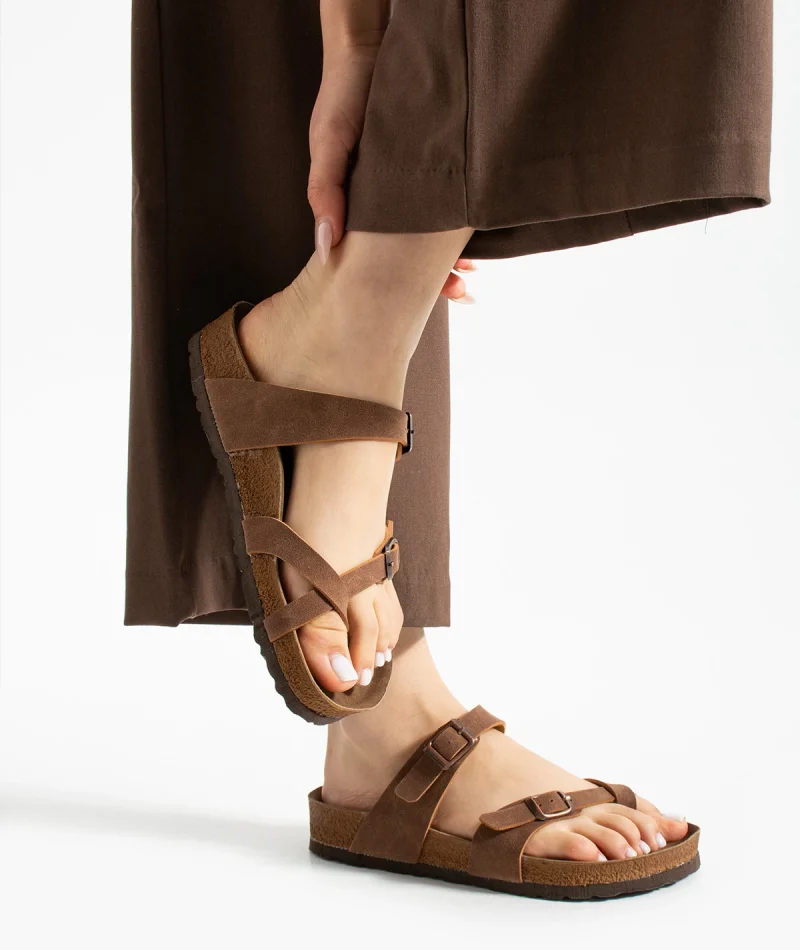 Moderno Kadın Terlik Taba – Çapraz Bant, Konforlu, Şık ve Rahat