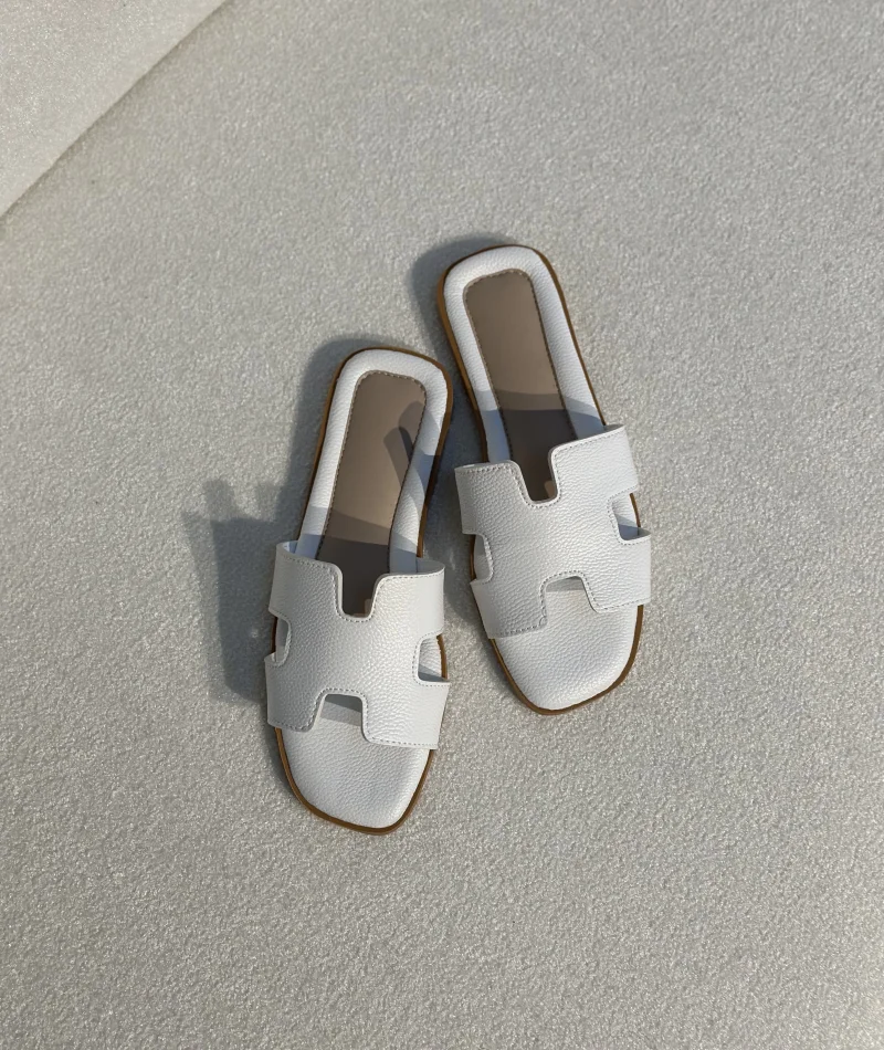 Palmira Beyaz Önü Yanı Açık Kadın Terlik Dış Mekan Ve Ev Terliği