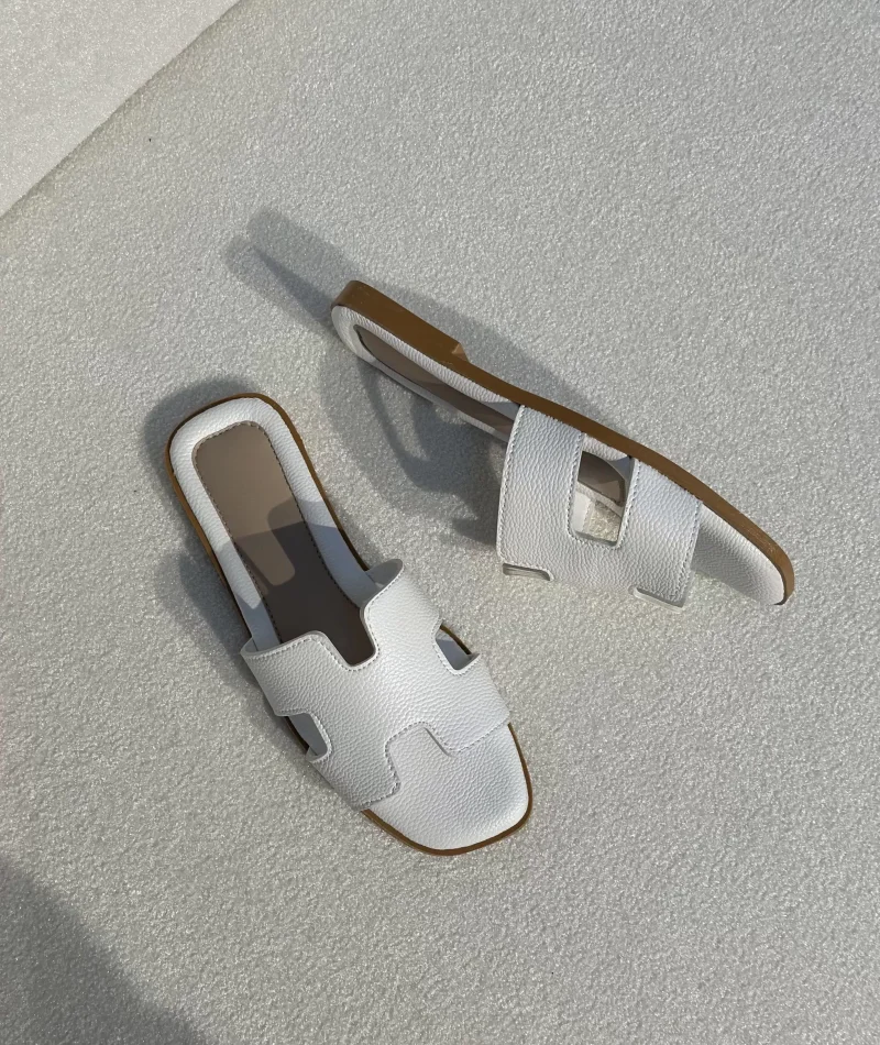 Palmira Beyaz Önü Yanı Açık Kadın Terlik Dış Mekan Ve Ev Terliği