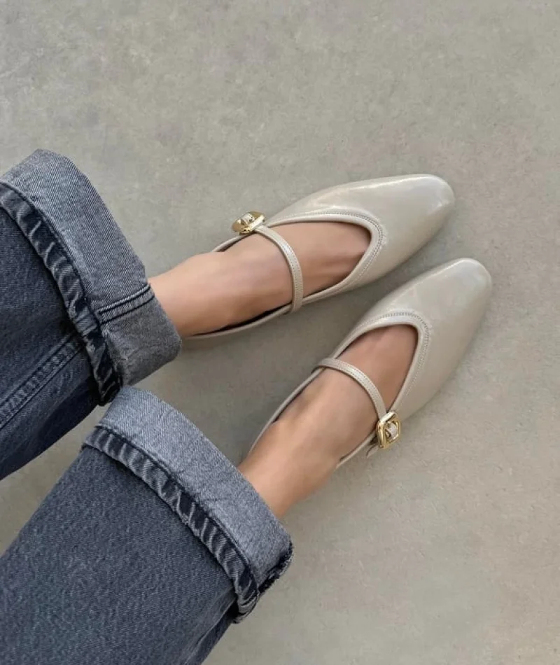 Tony Kadın Kırışık Deri Babet Bej