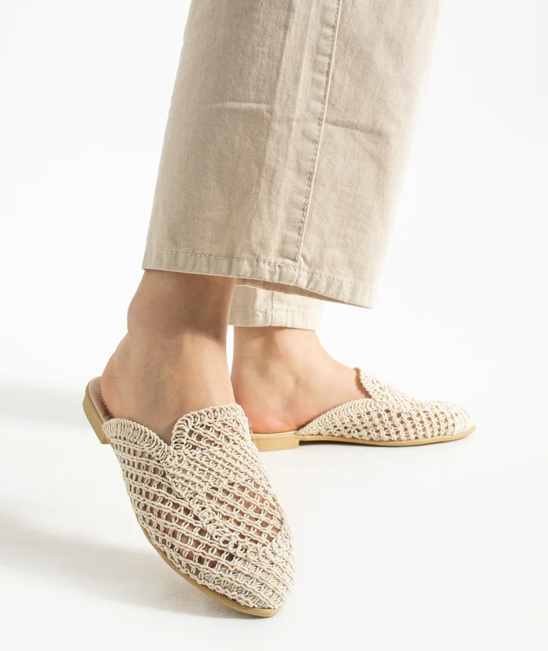 Velora Kadın Hasır Örgü Terlik – Bej Zarafeti
