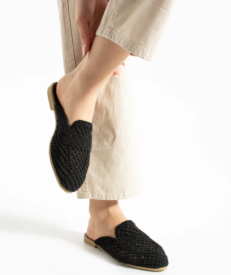 Velora Kadın Hasır Örgü Terlik – Siyah Zarafeti