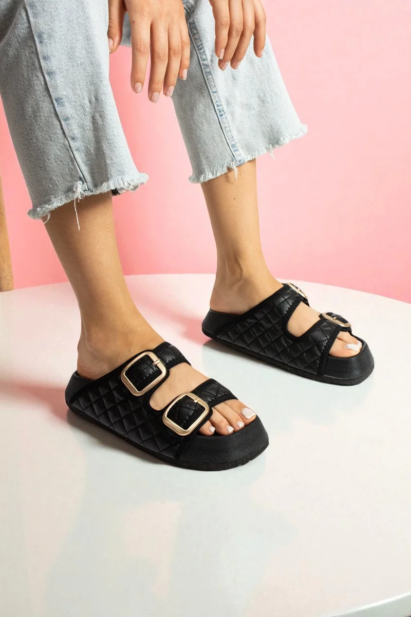 Kapitone Tokalı Kadın Ev Dış Mekan Terlik – Siyah