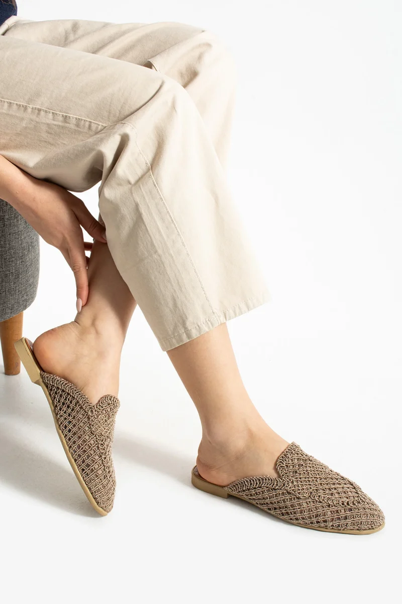 Velora Kadın Hasır Örgü Terlik – Kahve Zarafeti