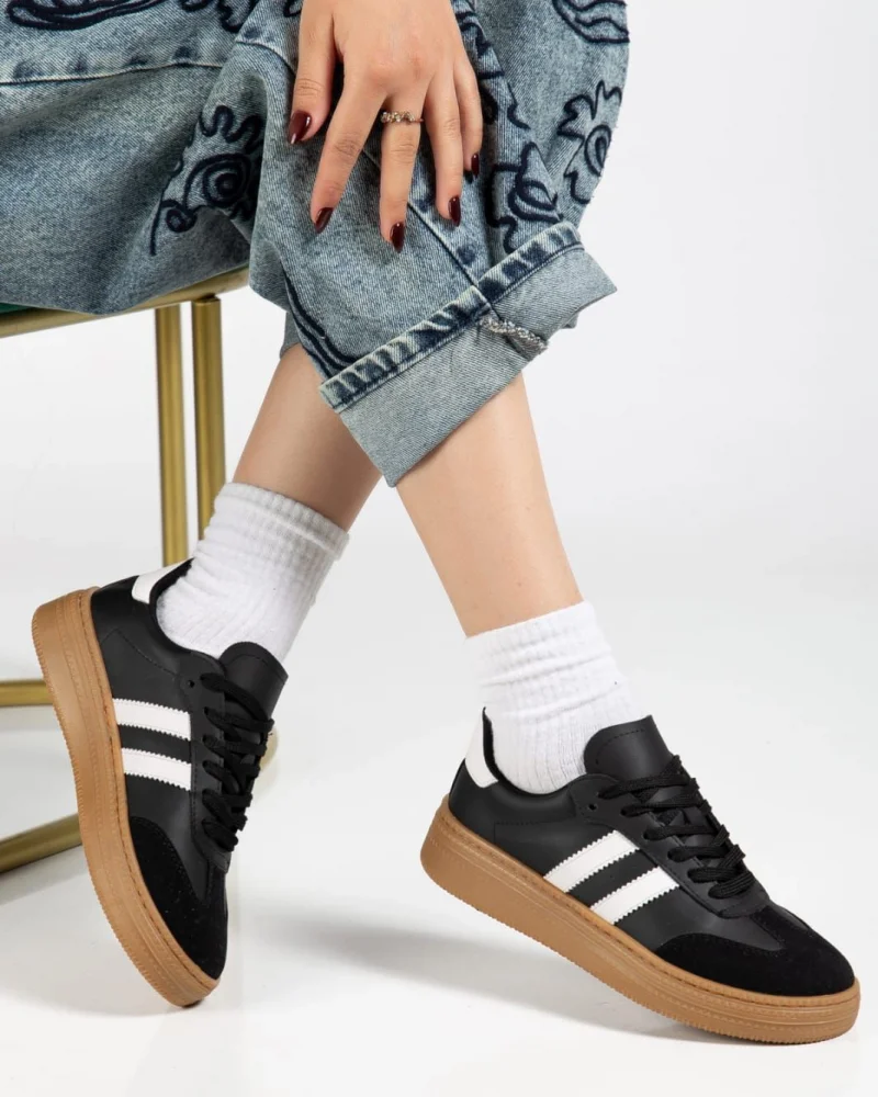 Nova Sports Gum Sole Casual Sneaker - Black
