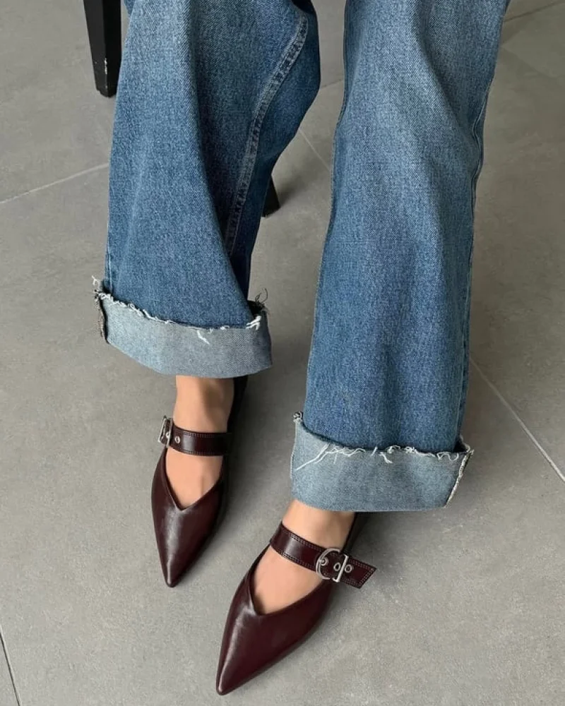 Brano Womens Leather Ballet Flats with Belt Detail Bordeaux