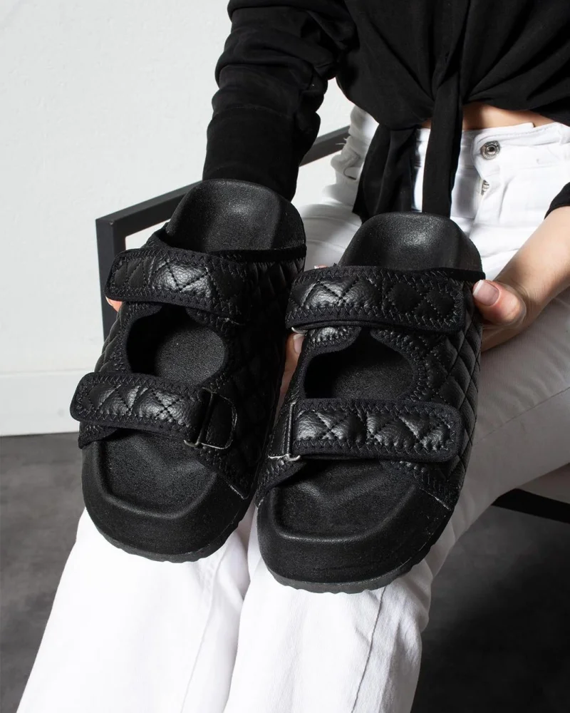 Quilted Velcro Womens Outdoor Slippers – Black