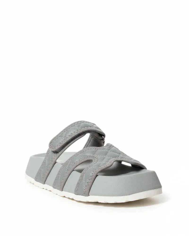Quilted Farmer Outdoor Womens Slippers – Gray