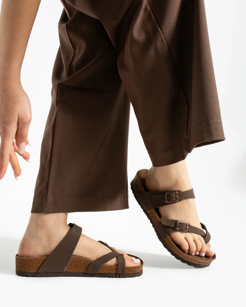 Moderno Womens Slippers Coffee – Cross Strap, Comfortable, Stylish and Relaxed