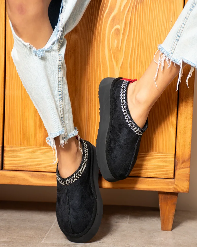 Tazzy Classic Suede Fur Womens Boot - Black