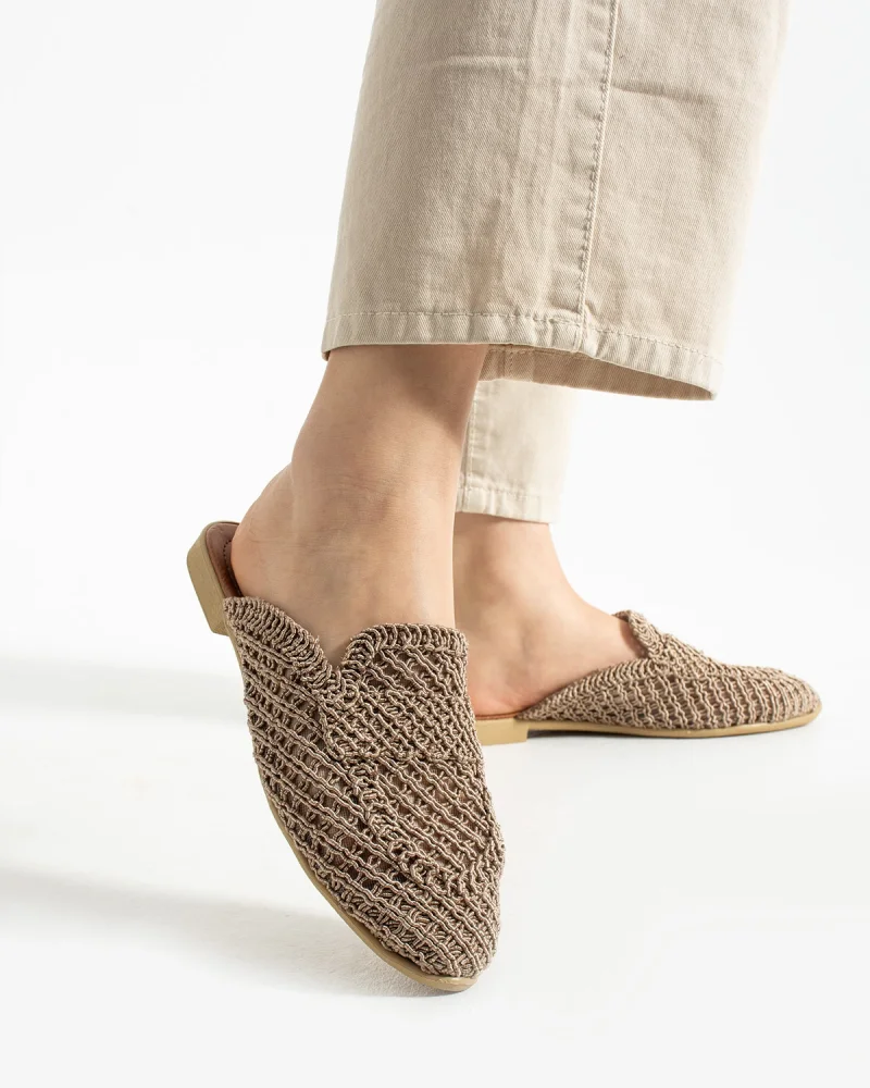 Velora Womens Woven Sandals – Coffee Elegance