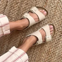 Terra Bej Deri Tozu Günlük Terlik - Dikişli, Ortopedik, Konforlu