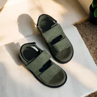 Freent Haki Cırtlı Kadın Sandalet – Rahat ve Şık Yazlık Model