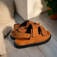 Freent Turuncu Cırtlı Kadın Sandalet – Rahat ve Şık Yazlık Model