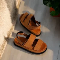 Freent Turuncu Cırtlı Kadın Sandalet – Rahat ve Şık Yazlık Model