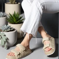 Kapitone Cırtlı Ev Dış Mekan Kadın Terlik – Bej