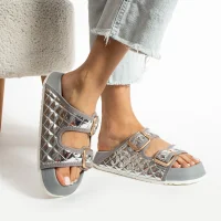 Kapitone Tokalı Kadın Ev Dış Mekan Terlik – Parlak Gri