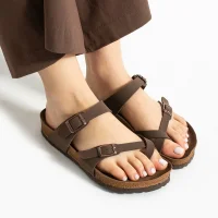 Moderno Kadın Terlik Kahve – Çapraz Bant, Konforlu, Şık ve Rahat