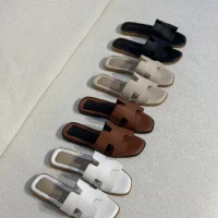 Palmira Beyaz Önü Yanı Açık Kadın Terlik Dış Mekan Ve Ev Terliği