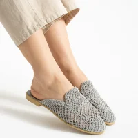 Velora Kadın Hasır Örgü Terlik – Gri Zarafeti