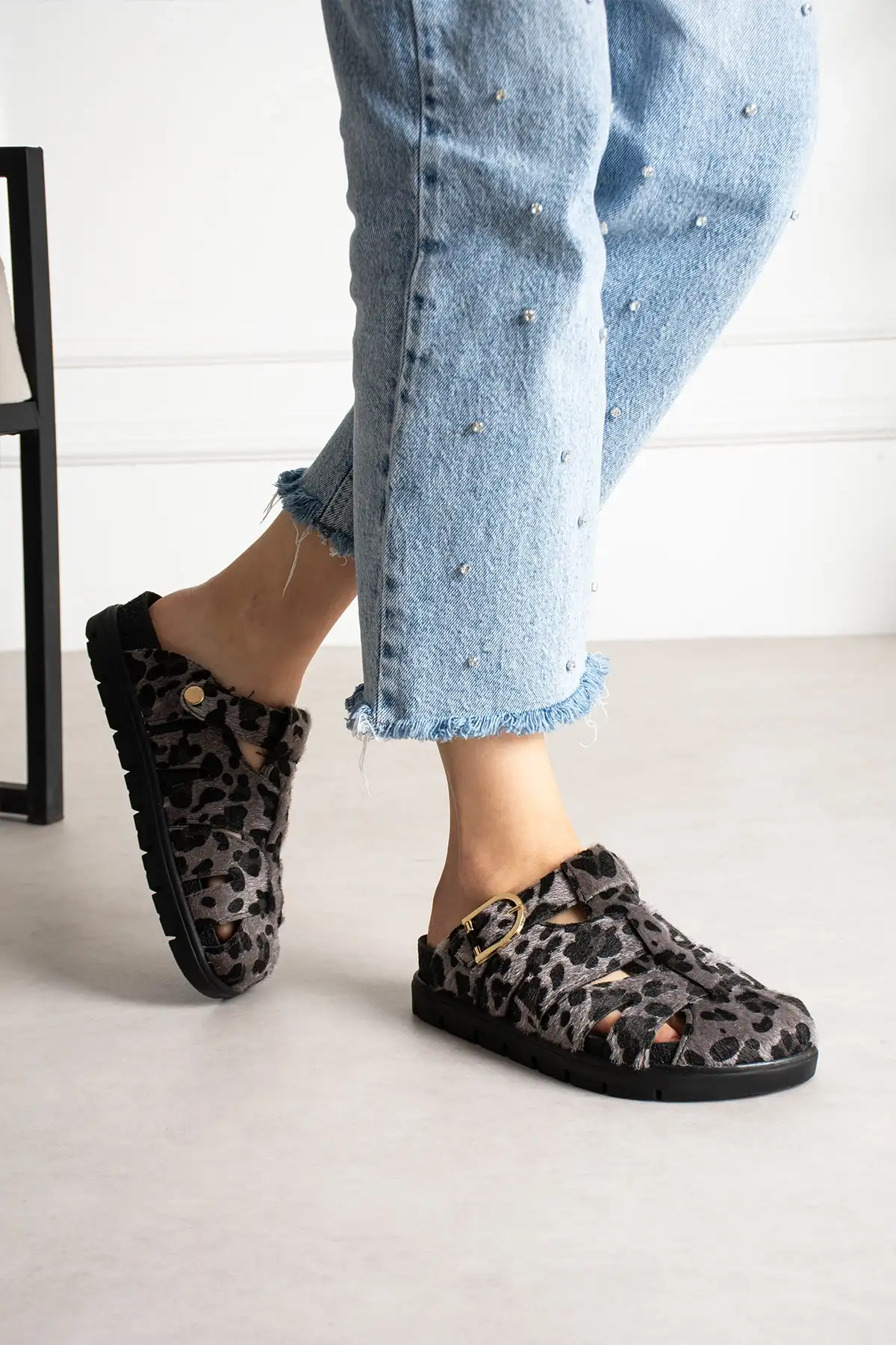 Arven Premium Örümcek Model Terlik - Leopar Gri