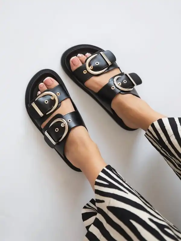 Samira Kadın Terlik Siyah – Kaymaz Taban, Yazlık ve Rahat Ortopedik Model