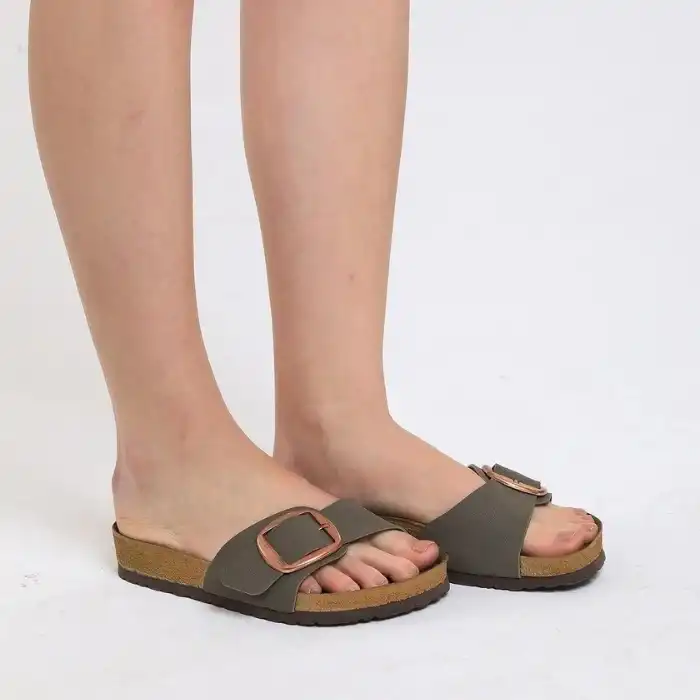 Tek Toka Terlik - Haki