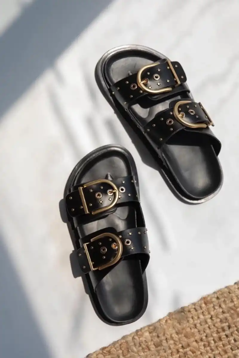 Forster Kadın Zımba Detay Terlik Siyah