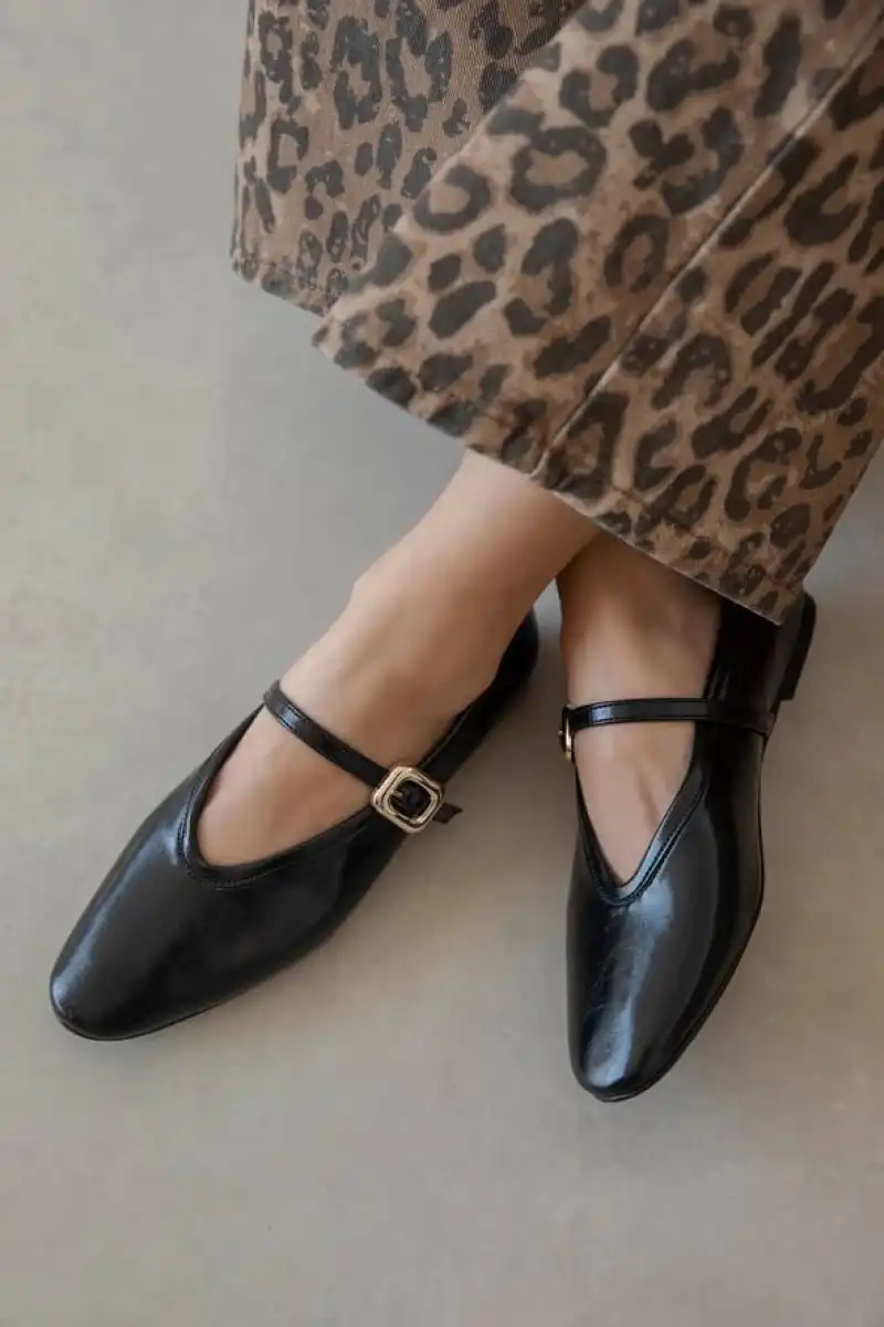 Tony Kadın Kırışık Deri Babet Siyah