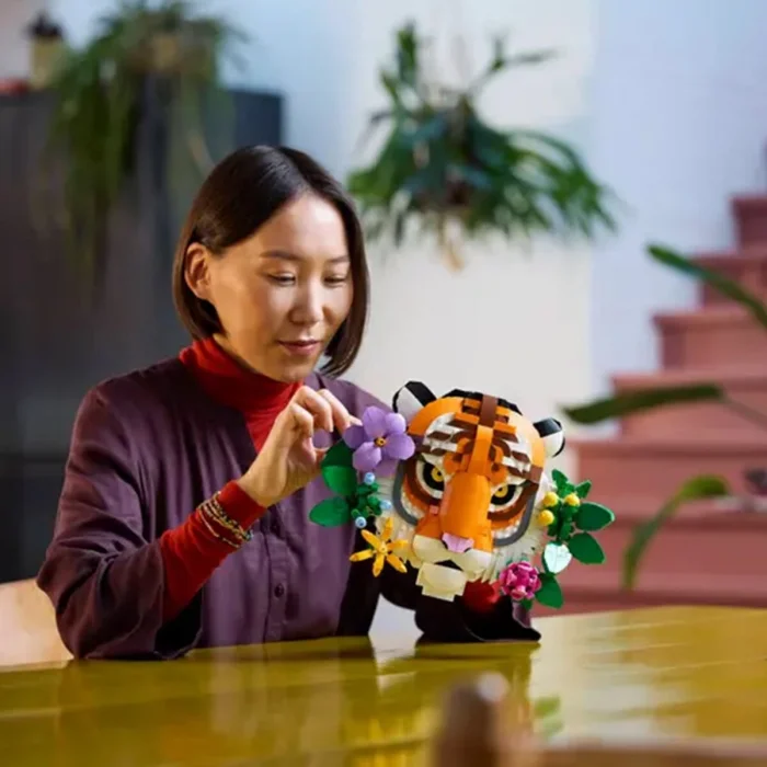 31217 Lego Fauna Koleksiyonu Kaplan - Tiger 744 Parça +18 Yaş