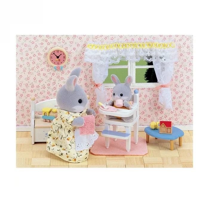 5221 Sylvanian Families, Bebek Mama Sandalyesi, Figürler Ayrı Satılır +3 Yaş