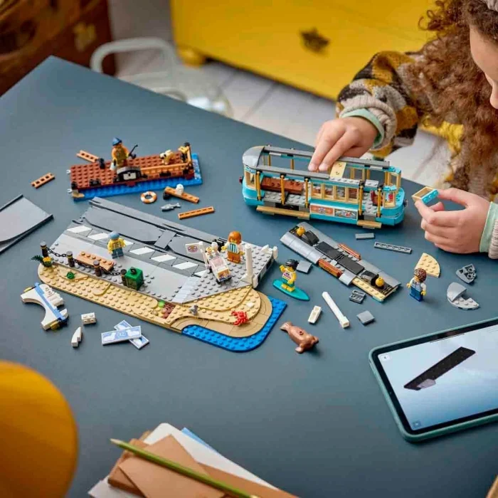60506 Lego City Klasik Plaj Tramvayı 693 Parça +7 Yaş