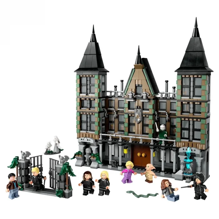 76453 Lego Harry Potter - Malfoy Malikanesi 1601 Parça +10 Yaş