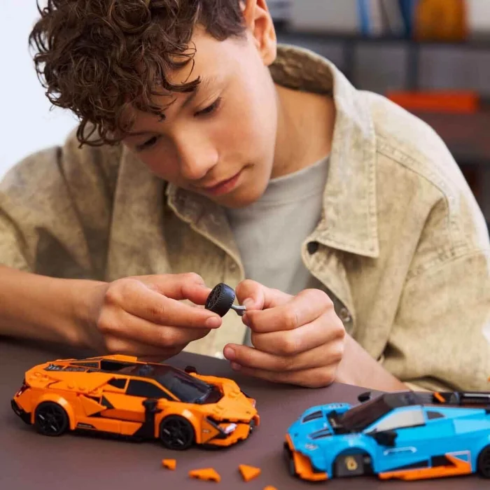 77238 Lego Speed Champ. Lamborghini Revuelto Ve Huracán Sto 607 Parça +10 Yaş