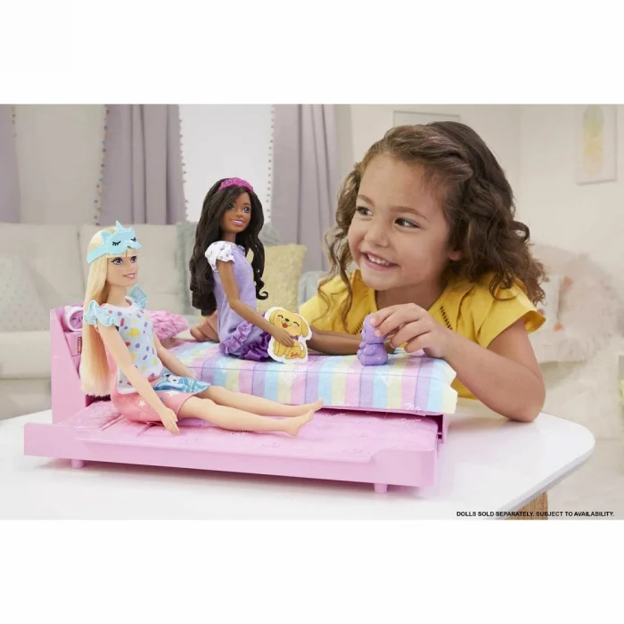 Hmm64 My First Barbie - İlk Barbie Bebeğim - Barbienin Yatağı Oyun Seti