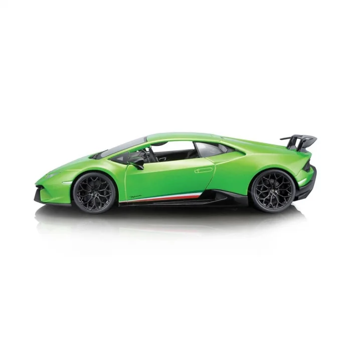 Maıs 31391 1 18 Lamborghini Huracan Performante