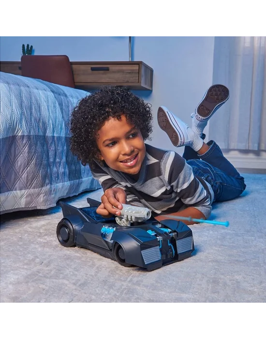 037676 Dc Comics Tech Defender Batmobil -spinmaster