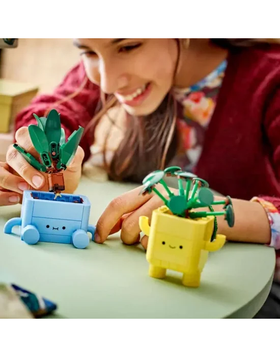 10349 Lego Botanicals Mutlu Bitkiler 217 Parça +9 Yaş