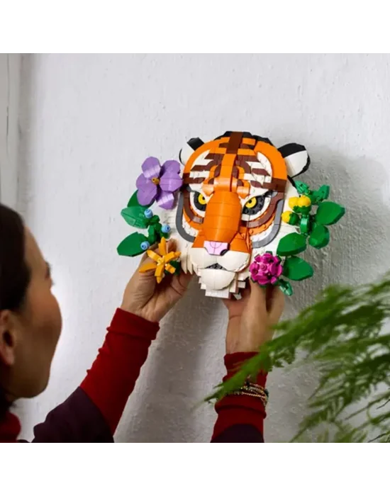 31217 Lego Fauna Koleksiyonu Kaplan - Tiger 744 Parça +18 Yaş