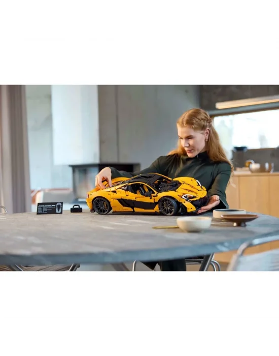 42172 Lego Technic Mclaren P1 3893 Parça +18 Yaş