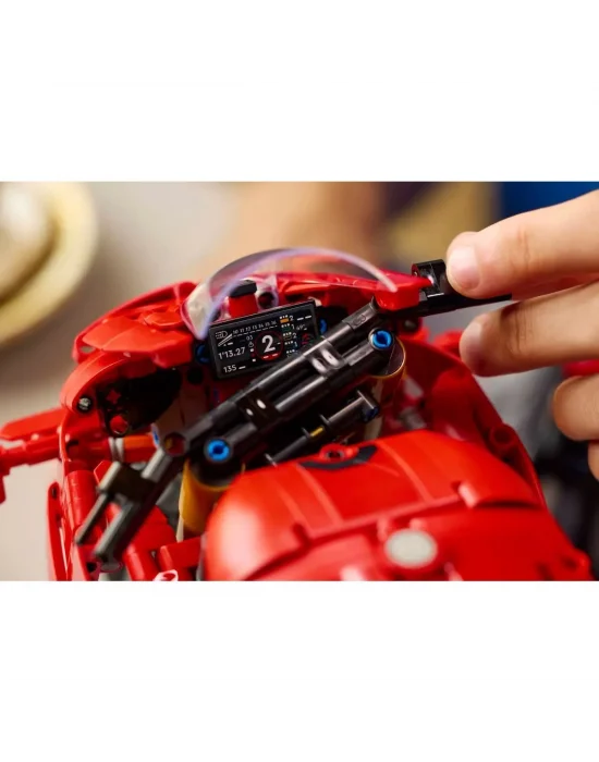 42202 Lego Technic Ducati Panigale V4 S Motosiklet 1603 Parça +18 Yaş