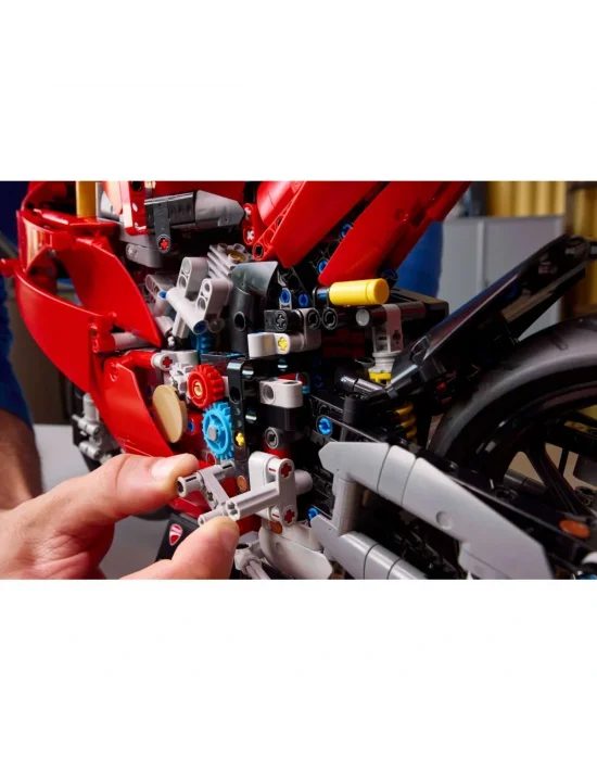 42202 Lego Technic Ducati Panigale V4 S Motosiklet 1603 Parça +18 Yaş