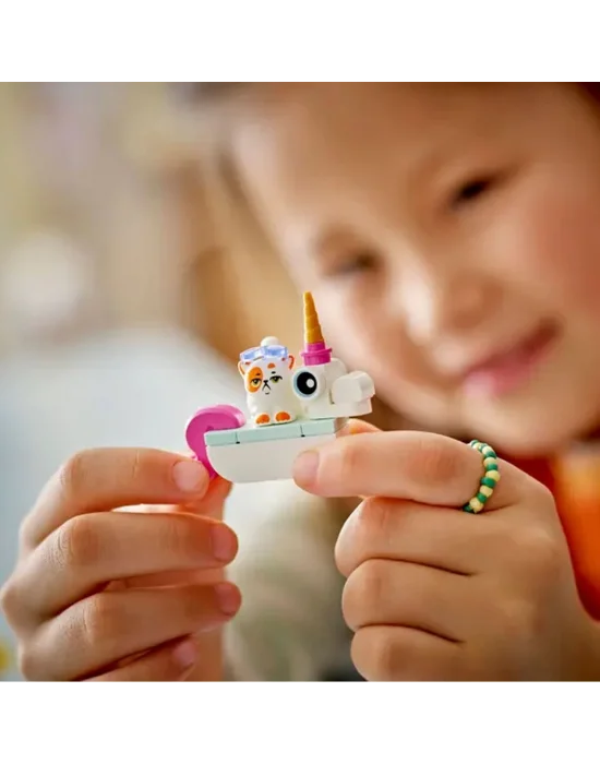 42658 Lego Friends Unicorn Ve Flamingo Havuz Partisi 99 Parça +5 Yaş