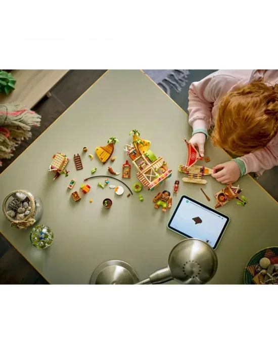 43258 Lego Disney Prensesi Moana 2 - Kakamora Gemisi 572 Parça +7 Yaş