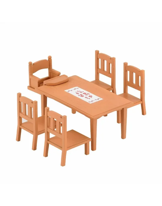 4506 Sylvanian Families Yemek Masası Seti - Figürler Ayrı Satılır +3 Yaş