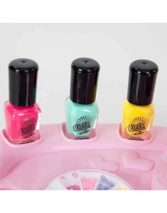 4789 Sun-ışıklı Tırnak Tasarım Stüdyosu